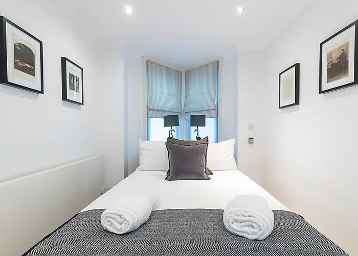 Lovely Flat In Chelsea